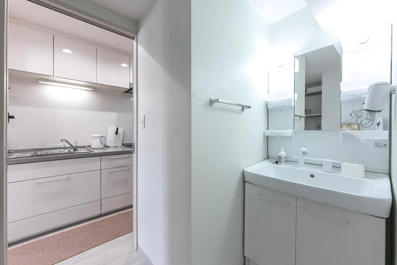 Apartment 京成上野7分，直达成田特快50分钟, Apple公寓 Tokyo